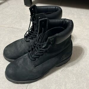 Black Timberlands Men’s Size 7 Women’s 8.5